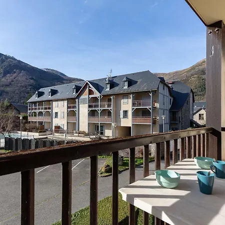 Appartement T3 Fonctionnel Avec Terrasse Et Parking, - Fr-1-296-539